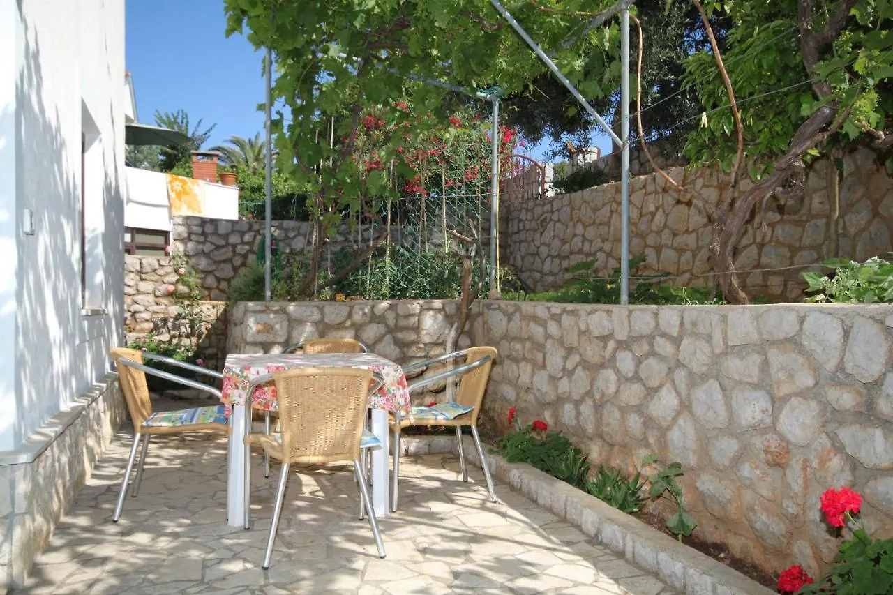 Apartment Mali Losinj 8090C